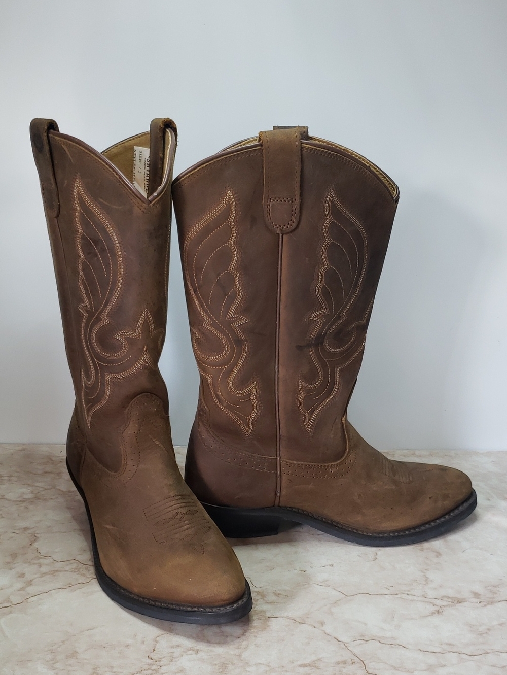 Shyanne  Brown Embroidered Western Cowgirl Boots  Size 7.5